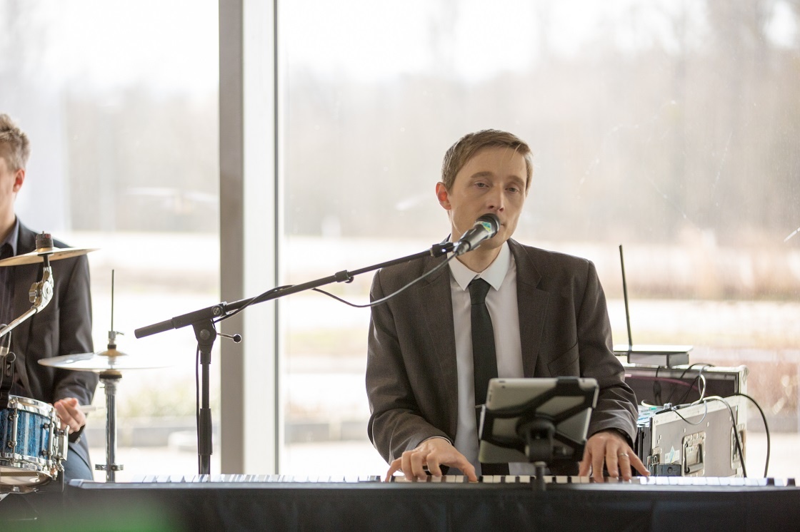 Gmeiner feiert! - 15 Jahre Autohaus Gmeiner 